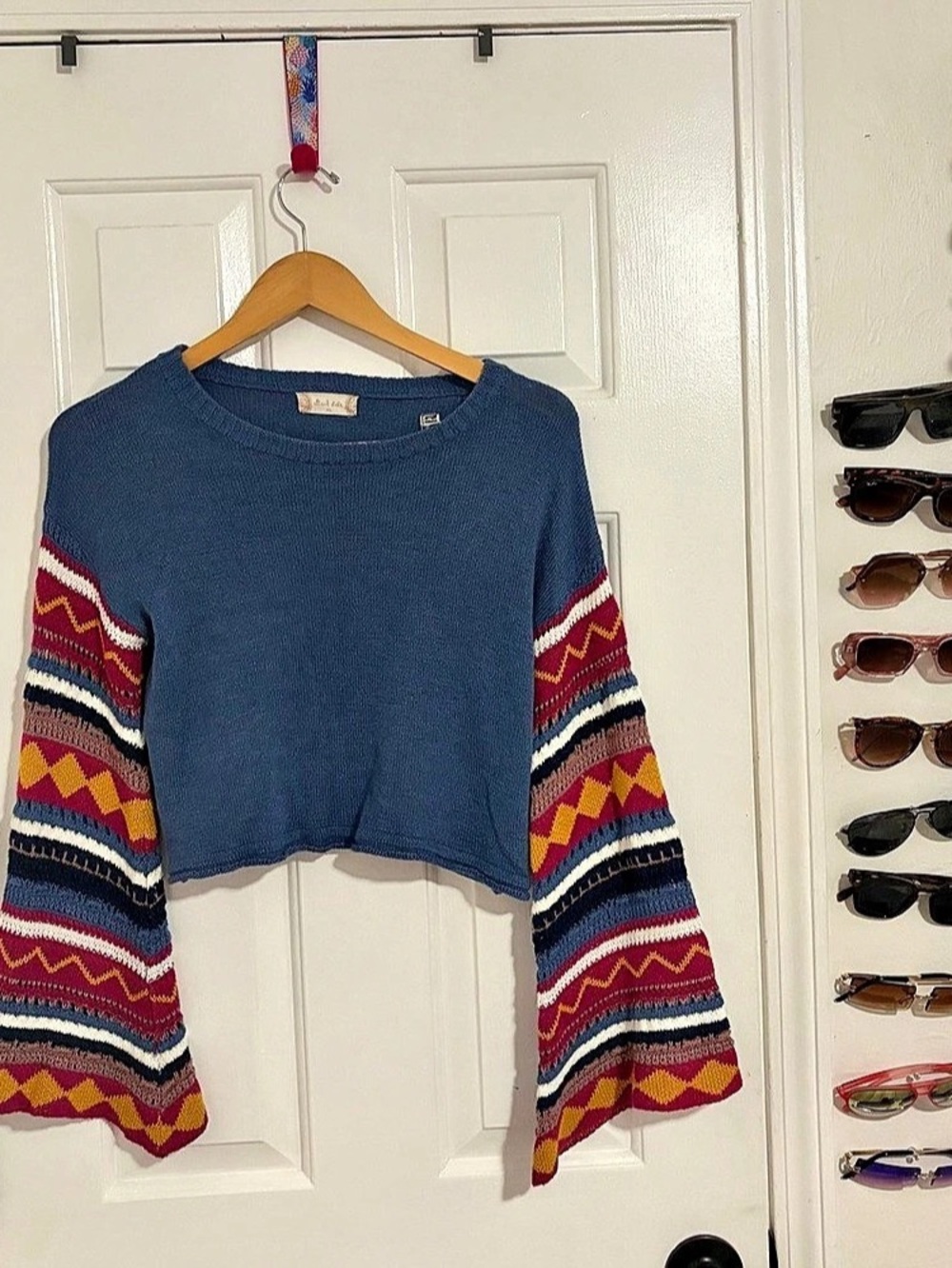 Altar’d state Geometric Bell Sleeve Sweater in Blue XS Like New